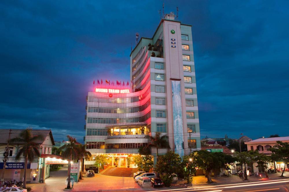 Muong Thanh Vinh Hotel Buitenkant foto