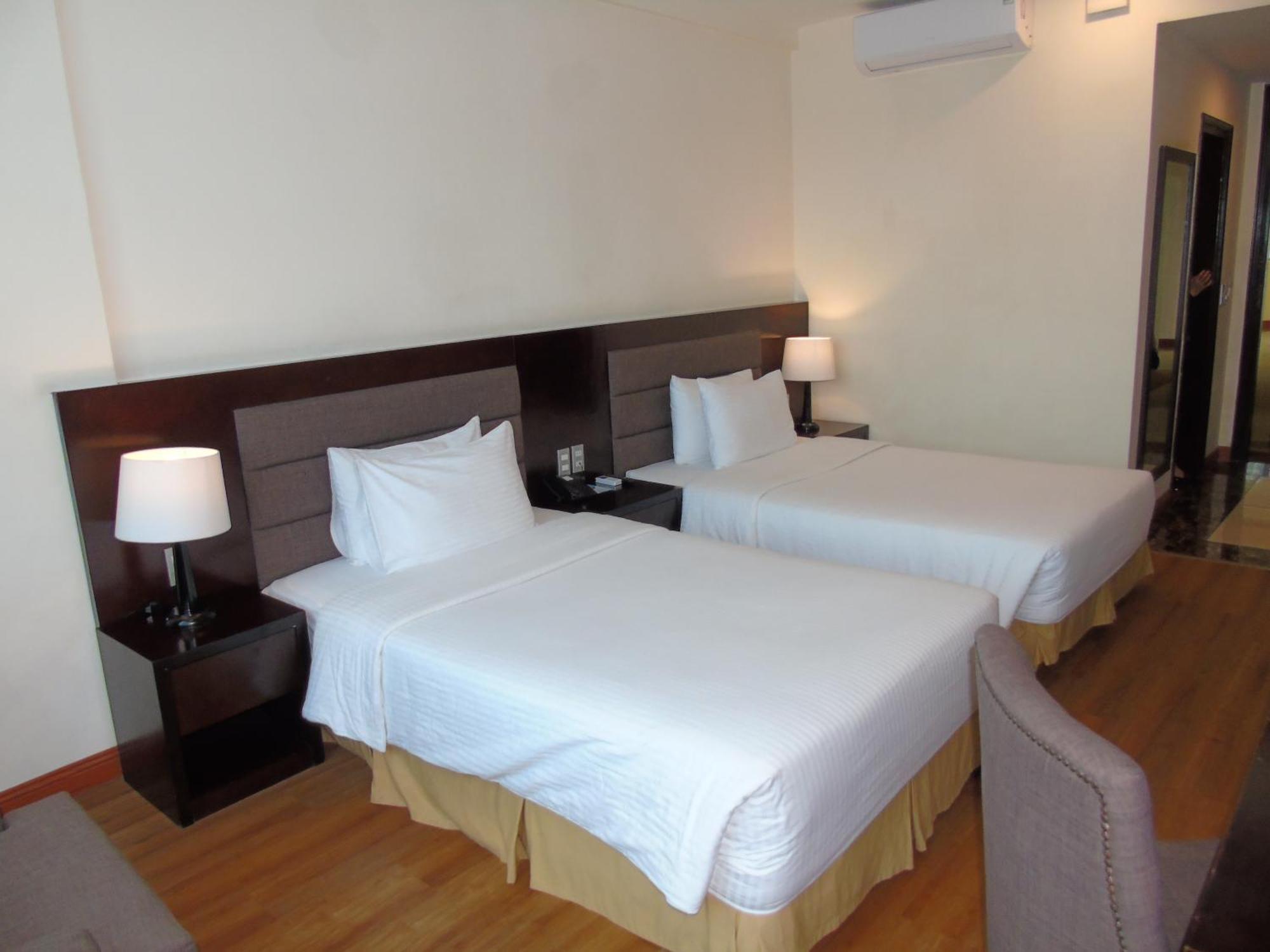 Muong Thanh Vinh Hotel Buitenkant foto