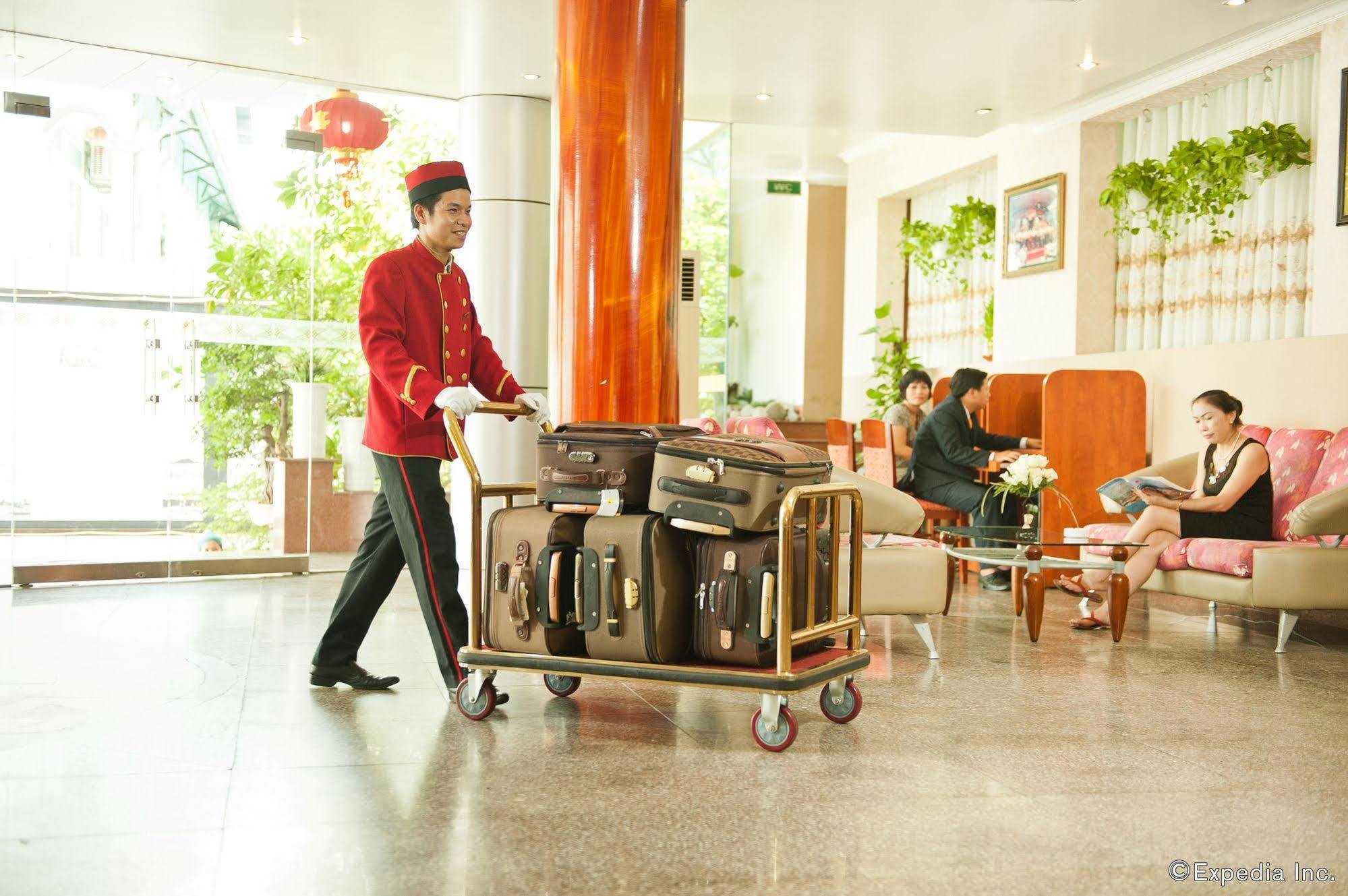 Muong Thanh Vinh Hotel Buitenkant foto