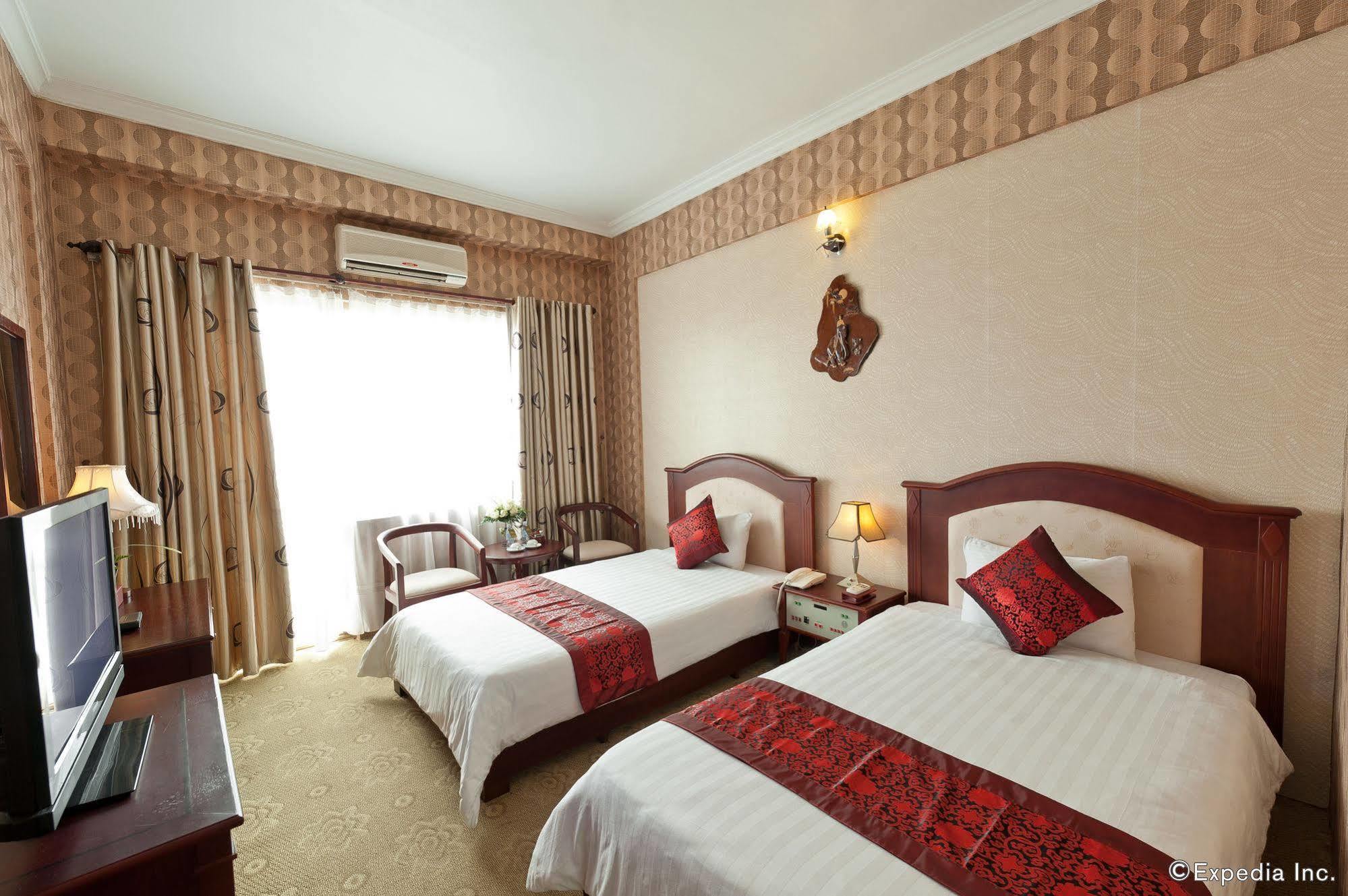Muong Thanh Vinh Hotel Buitenkant foto