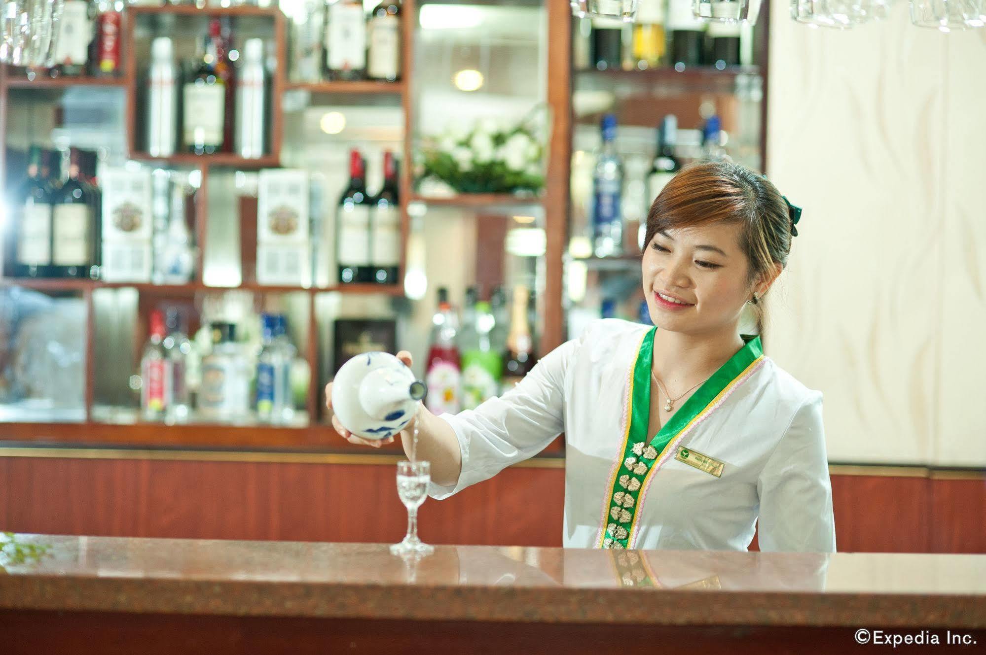 Muong Thanh Vinh Hotel Buitenkant foto